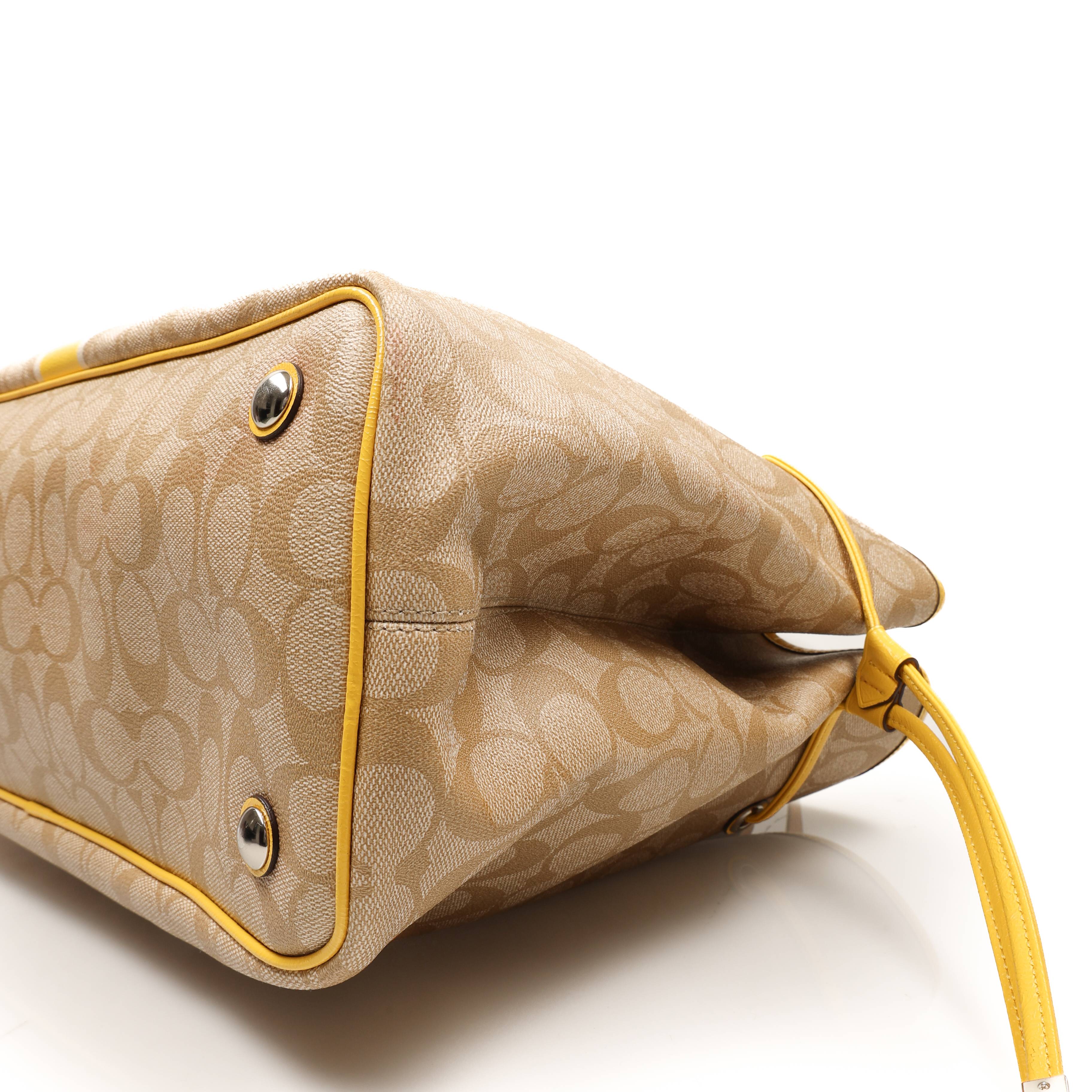 Large Monogram Coach COACH TOTEBAG MONOGRAM | VTC