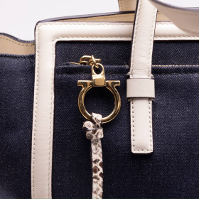 FERRAGAMO 