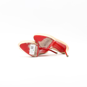 LOUBOUTIN 