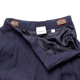 BURBERRY TALLA: 8 AñOS