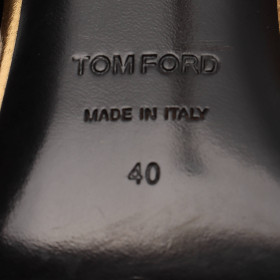 TOM FORD 