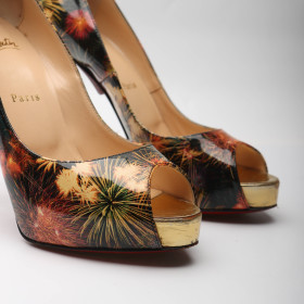 LOUBOUTIN 