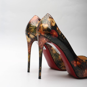 LOUBOUTIN 
