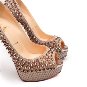 LOUBOUTIN 