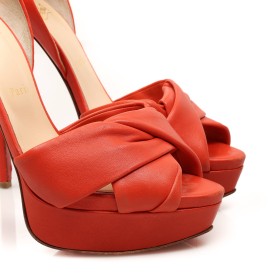 LOUBOUTIN 