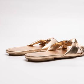 STUART WEITZMAN 