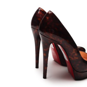 LOUBOUTIN 