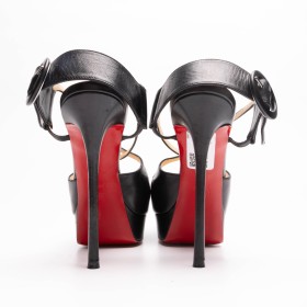 LOUBOUTIN 