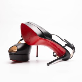 LOUBOUTIN 