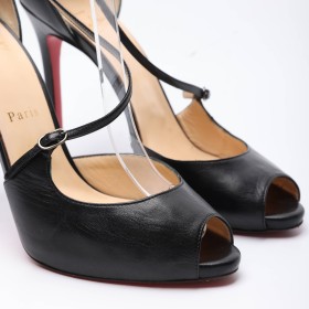 LOUBOUTIN 