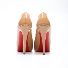 LOUBOUTIN 