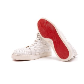 LOUBOUTIN 