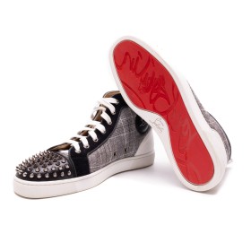 LOUBOUTIN 