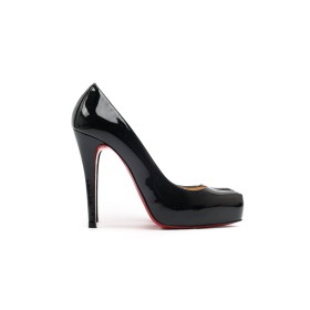 LOUBOUTIN 
