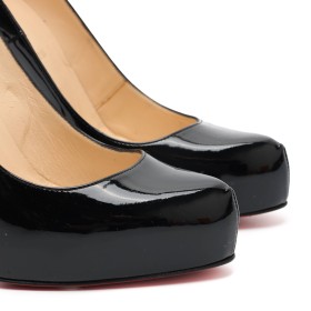 LOUBOUTIN 