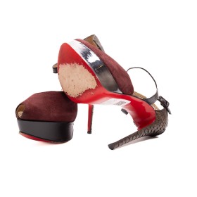 LOUBOUTIN 