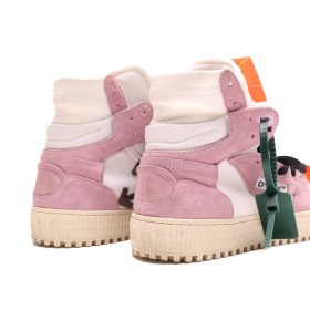 OFF WHITE 