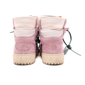 OFF WHITE 