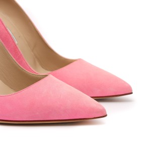 MANOLO BLAHNIK 