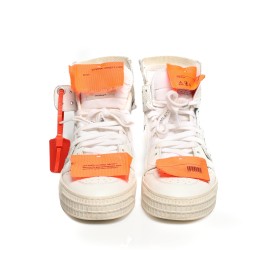 OFF WHITE 