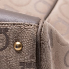 FERRAGAMO 