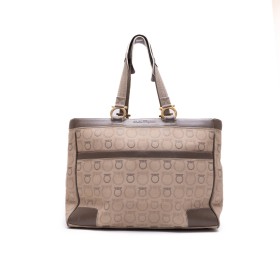 FERRAGAMO 