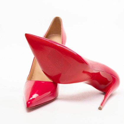 LOUBOUTIN 