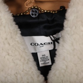 COACH 
