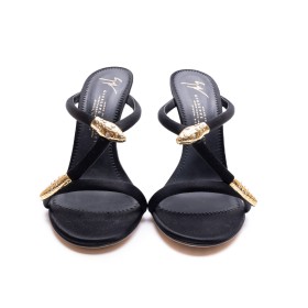GIUSEPPE ZANOTTI 