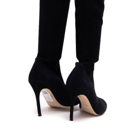 CAROLINA HERRERA 