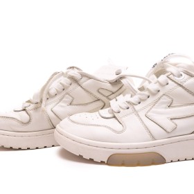 OFF WHITE 
