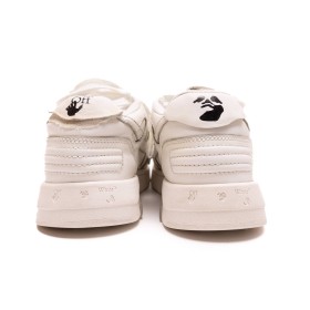 OFF WHITE 