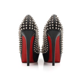 LOUBOUTIN 