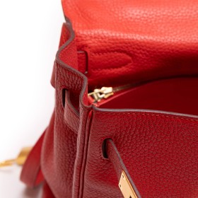 HERMES -COLOR: ROUGE PIGMENT 
-TIPO DE PIEL: TOGO 