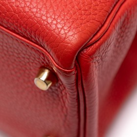 HERMES -COLOR: ROUGE PIGMENT 
-TIPO DE PIEL: TOGO 