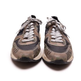 GOLDEN GOOSE 