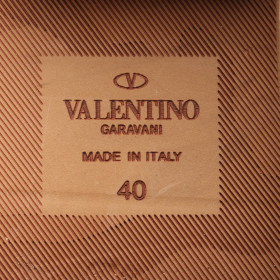 VALENTINO 