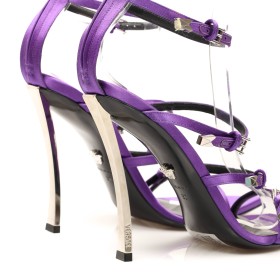 VERSACE 