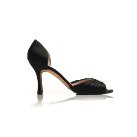 MANOLO BLAHNIK 