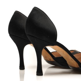 MANOLO BLAHNIK 