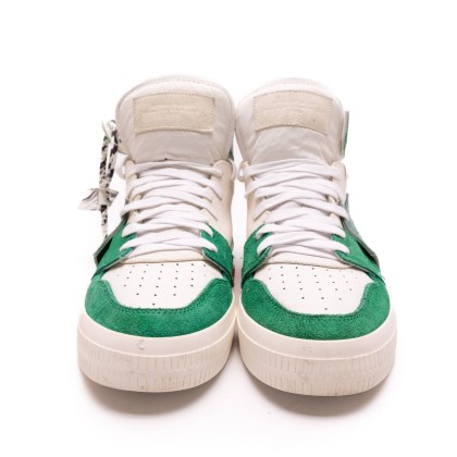 OFF WHITE 