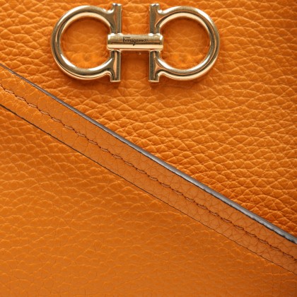 FERRAGAMO 
