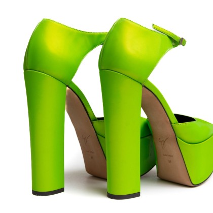 GIUSEPPE ZANOTTI 