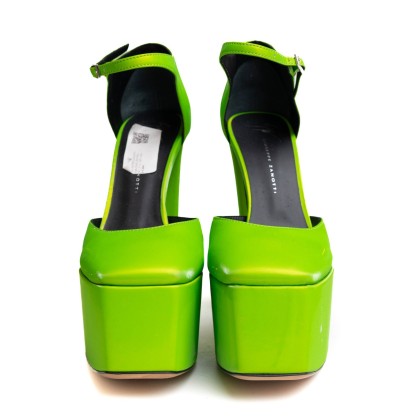 GIUSEPPE ZANOTTI 