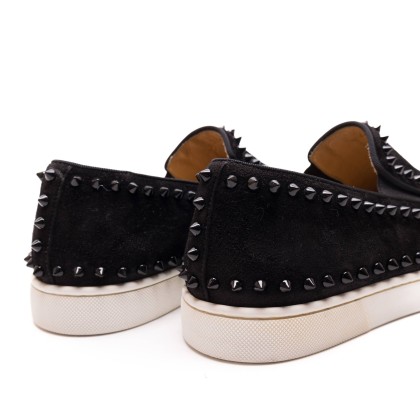 LOUBOUTIN 