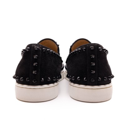LOUBOUTIN 