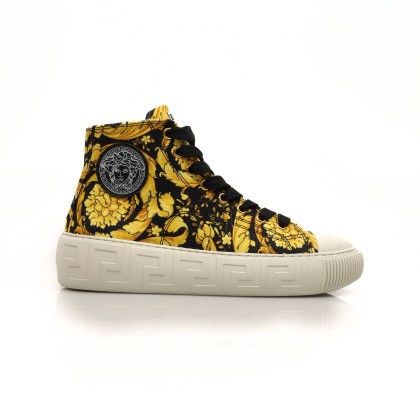 VERSACE 