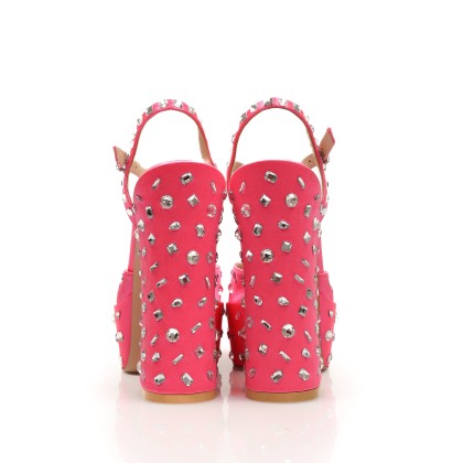 STUART WEITZMAN 