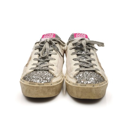 GOLDEN GOOSE 