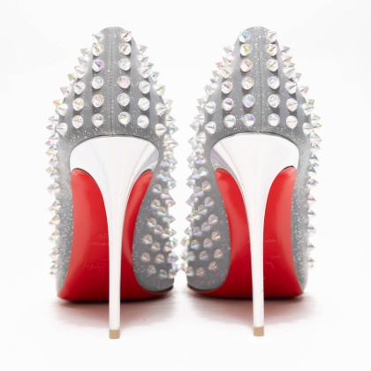 LOUBOUTIN 